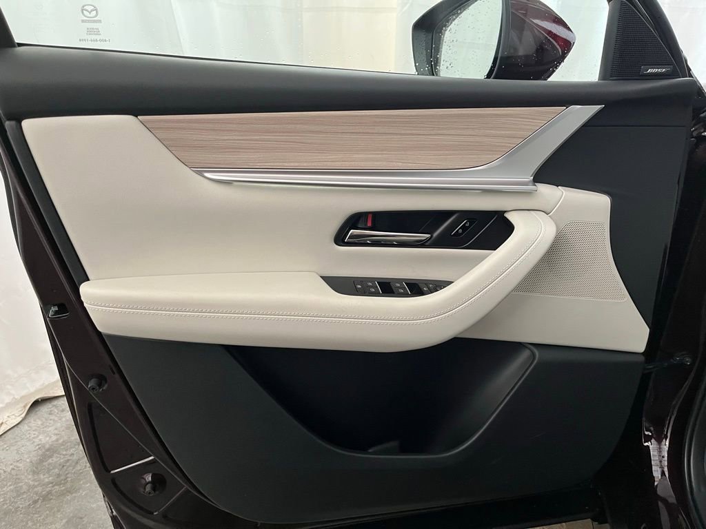 New 2026 MAZDA CX-90 Plug-In Hybrid w/ Premium Plus image 9