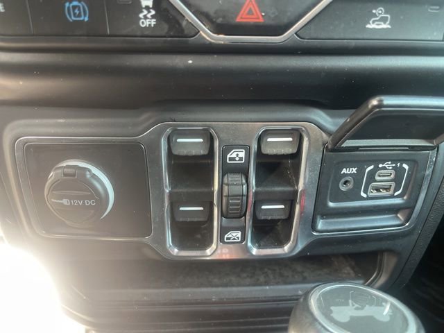 Used 2021 Jeep Wrangler Unlimited Sahara w/ Cold Weather Group image 25