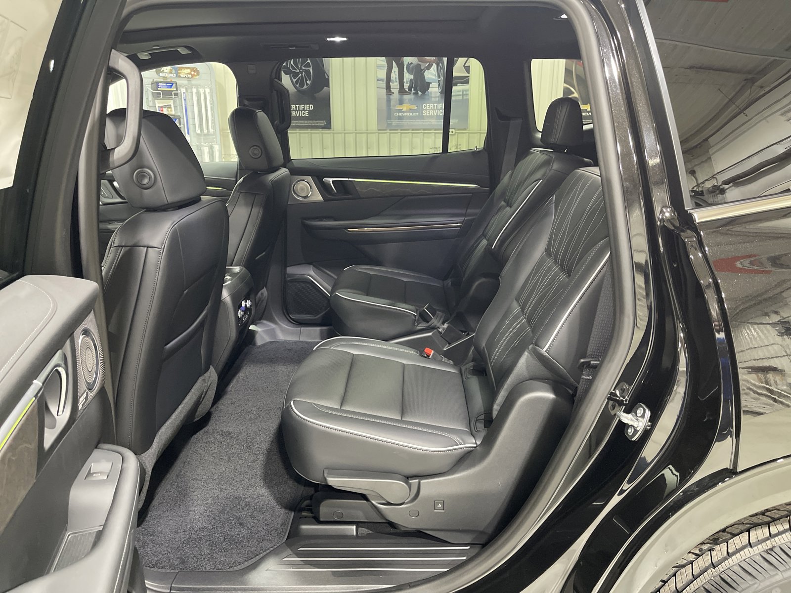 New 2026 Buick Enclave Avenir w/ Super Cruise Package image 12