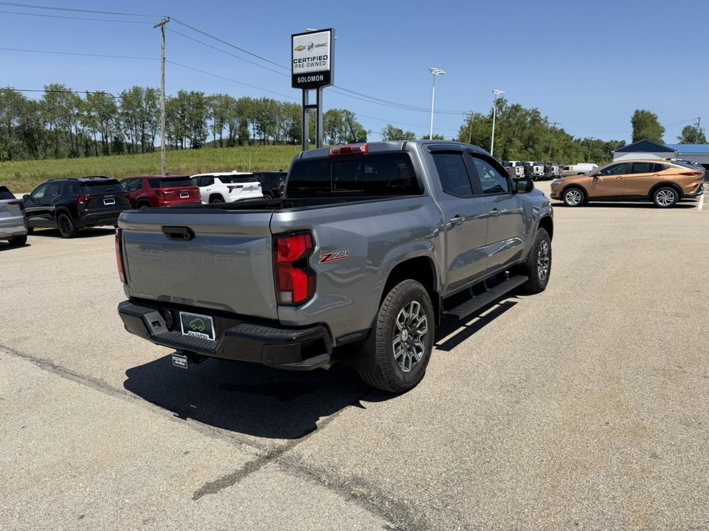 Certified 2024 Chevrolet Colorado Z71 w/ Z71 Convenience Package 2 AWD/4WD image 5