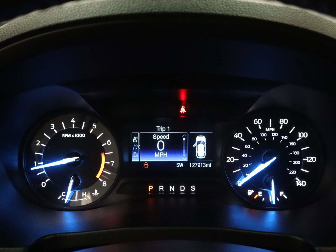 Used 2017 Ford Explorer XLT image 7