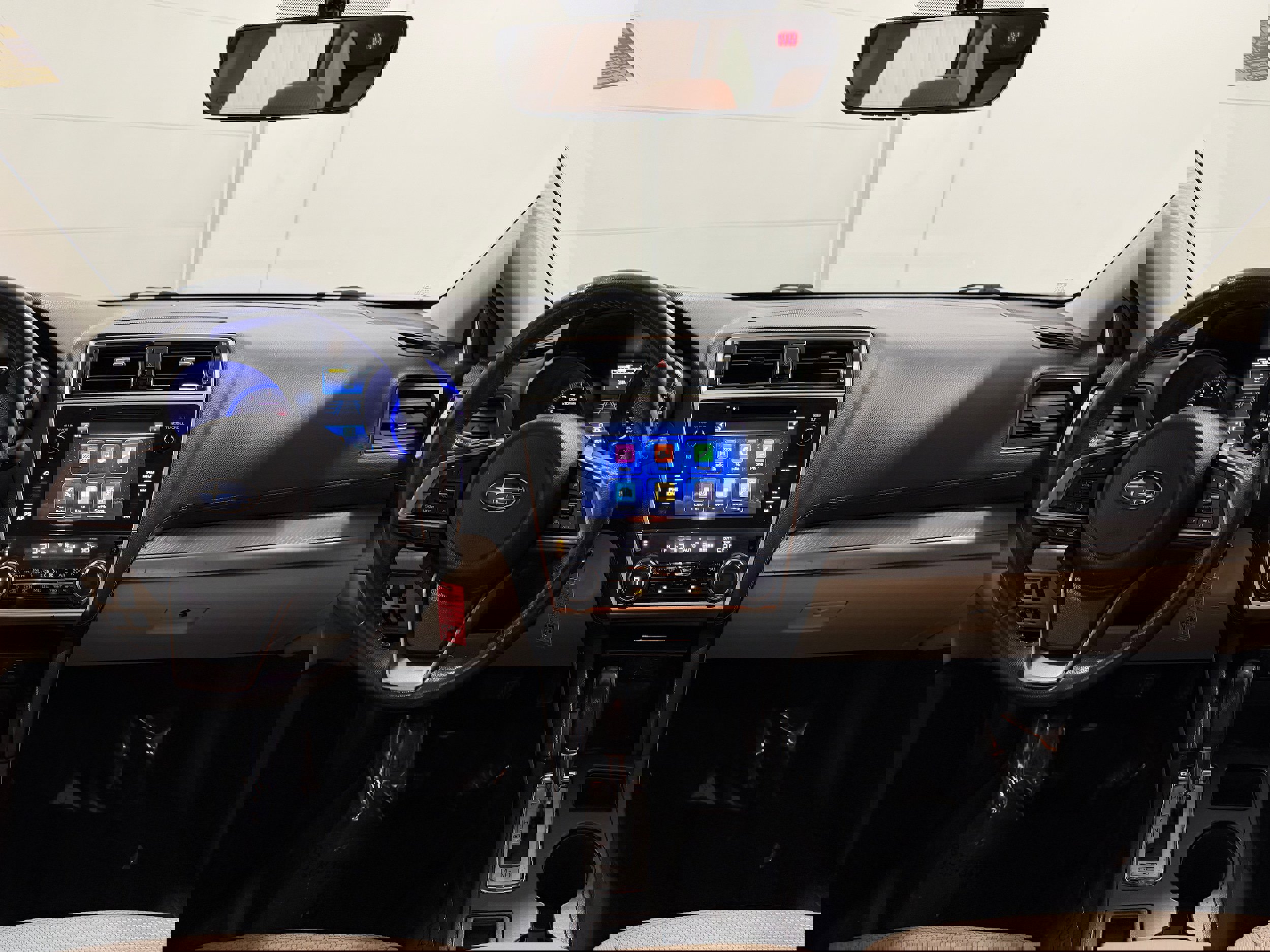 Used 2018 Subaru Outback 2.5i Premium image 9