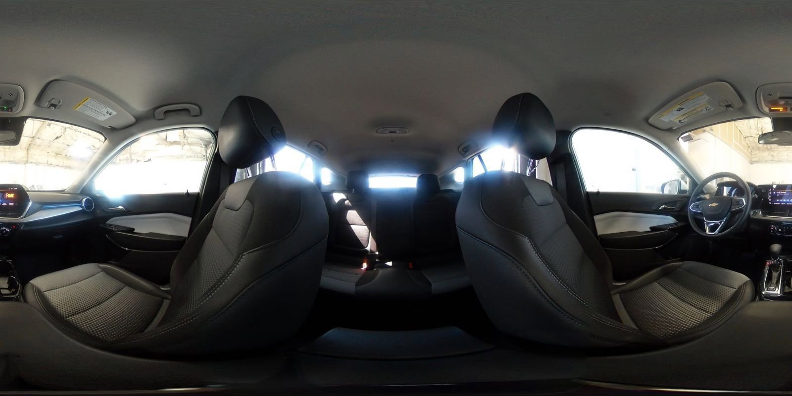 Used 2025 Chevrolet Trax LT w/ LT Convenience Package image 41