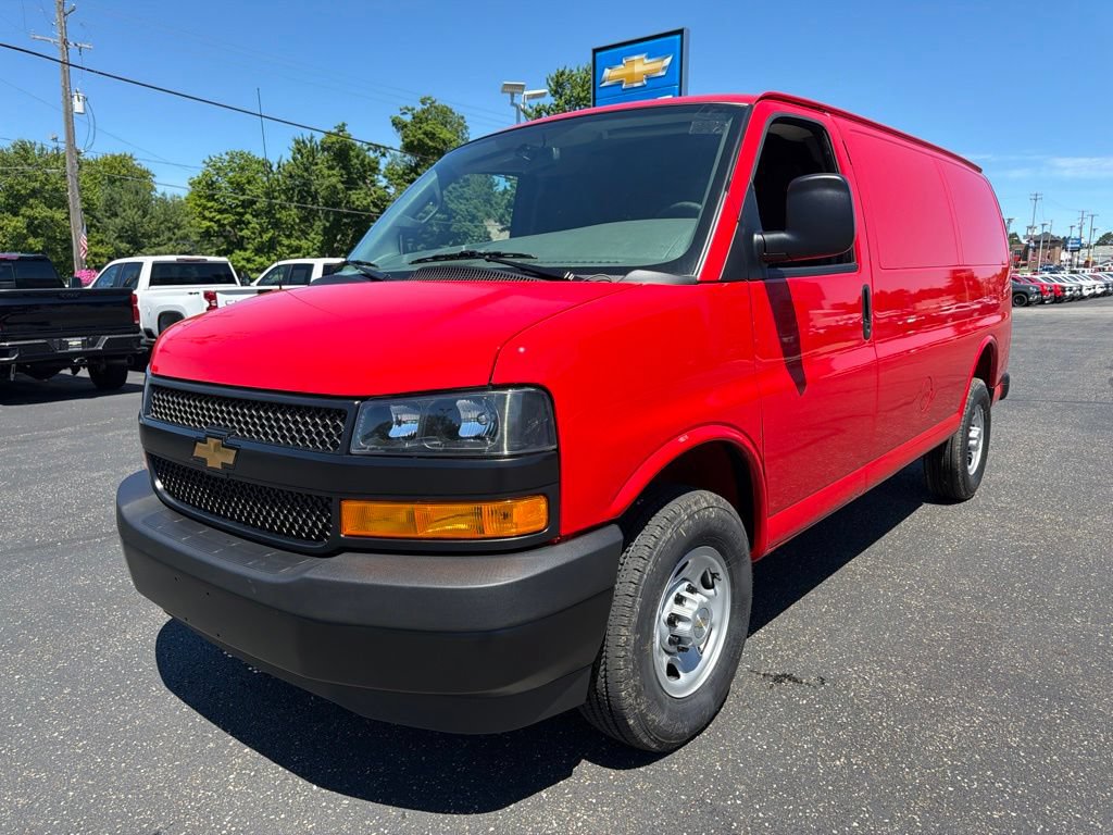 New 2026 Chevrolet Express 2500 w/ Driver Convenience Package RWD image 24