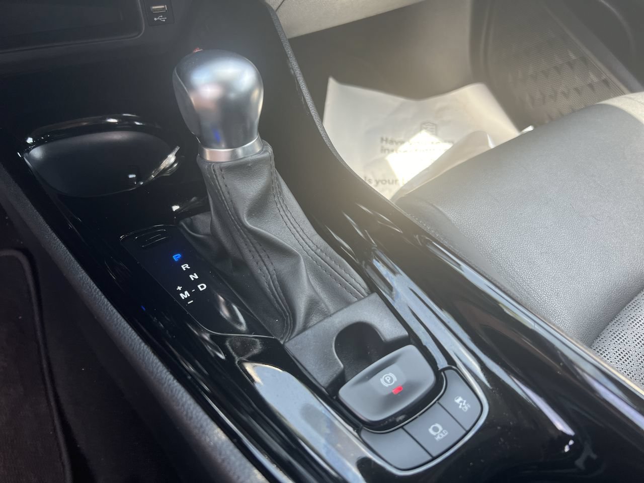 Used 2021 Toyota C-HR Limited FWD image 25