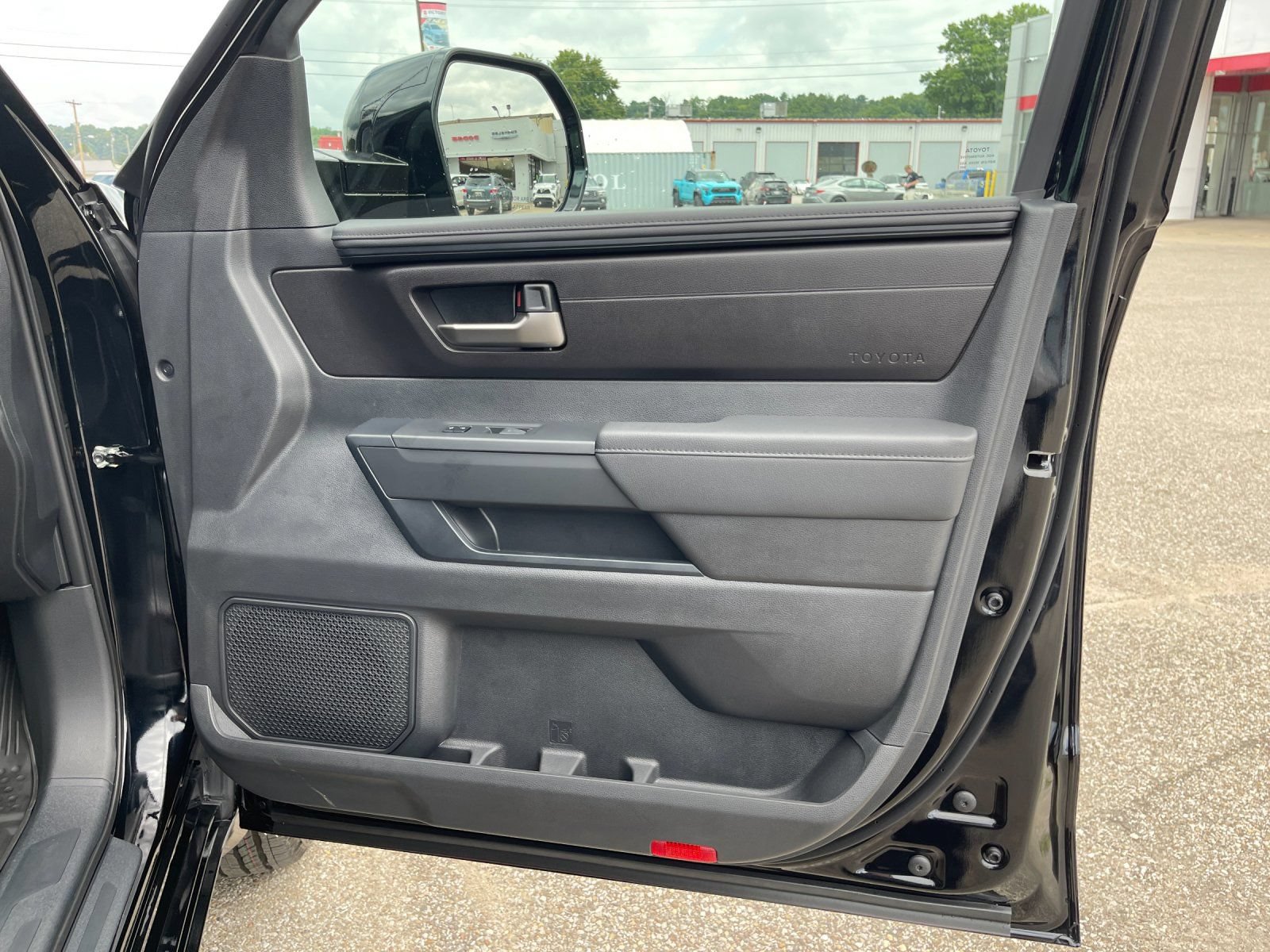 New 2026 Toyota Tundra SR5 w/ SX Package AWD/4WD image 18