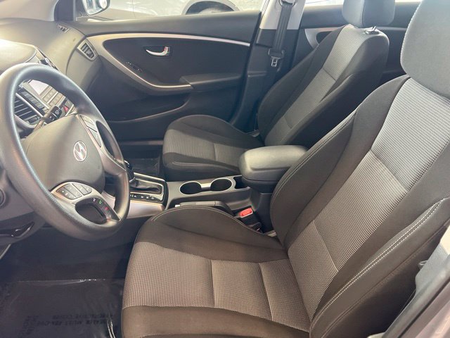 Used 2013 Hyundai Elantra GT FWD image 4