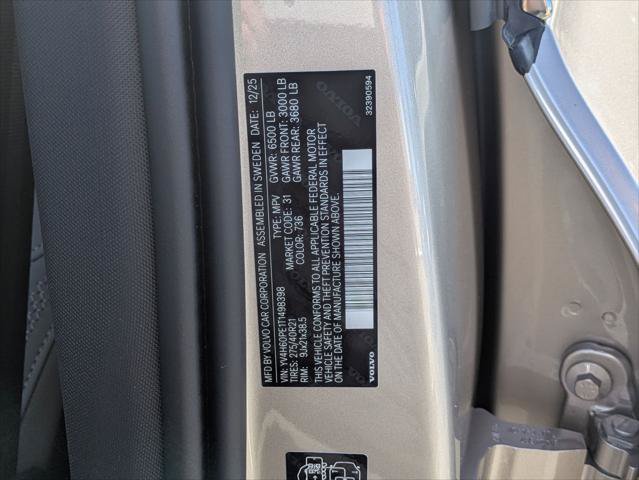 New 2026 Volvo XC90 T8 Plus w/ Protection Package Premier AWD/4WD image 15