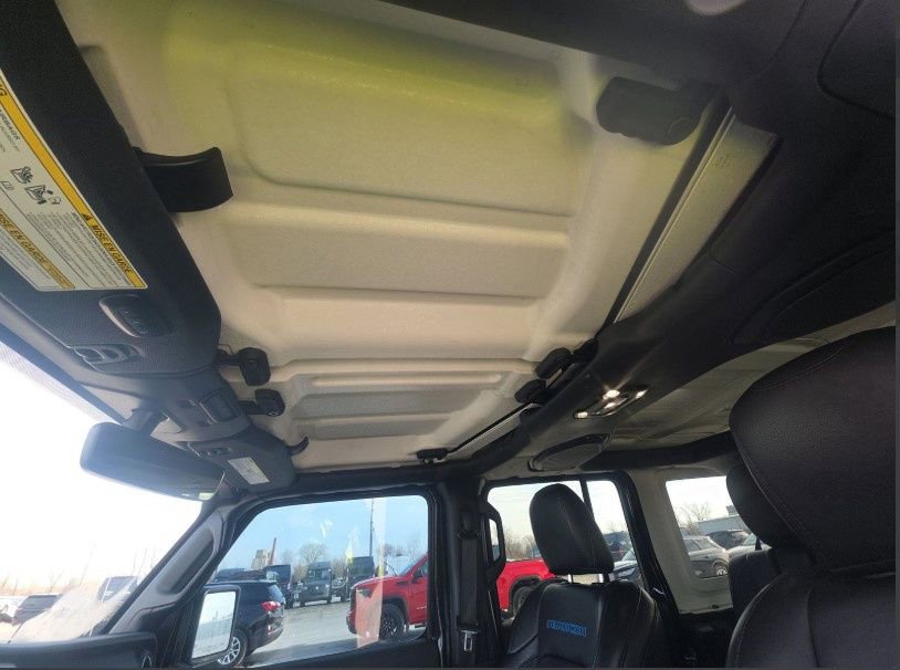 Used 2023 Jeep Wrangler Unlimited Rubicon 4xe w/ Steel Bumper Group image 6