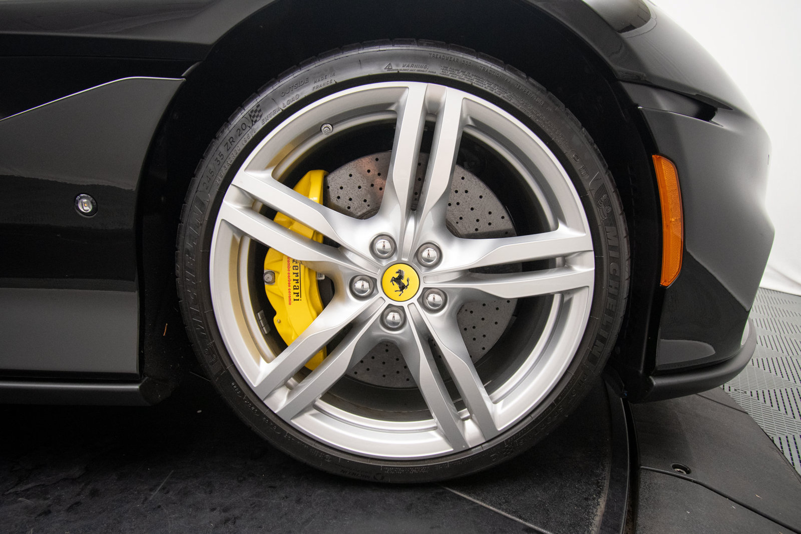 Used 2023 Ferrari Portofino M RWD image 45