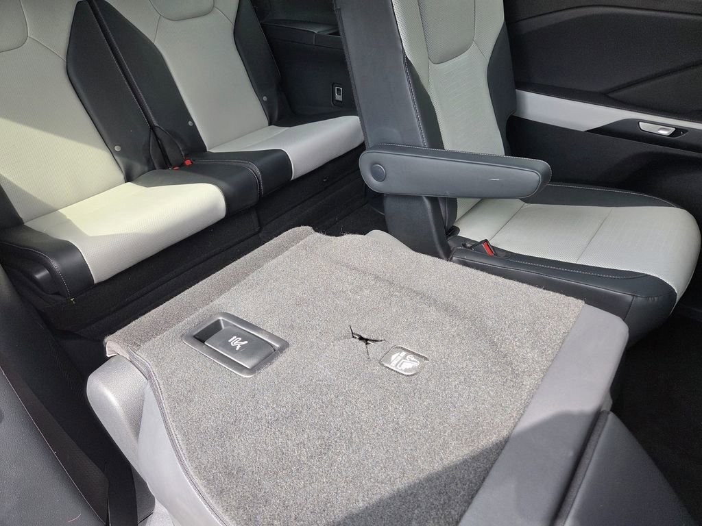 Certified 2025 Lexus TX 500h AWD w/ Technology Package image 6