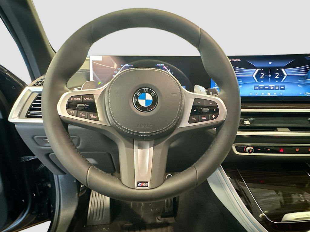 New 2026 BMW X5 xDrive40i w/ M Sport Package AWD/4WD image 11