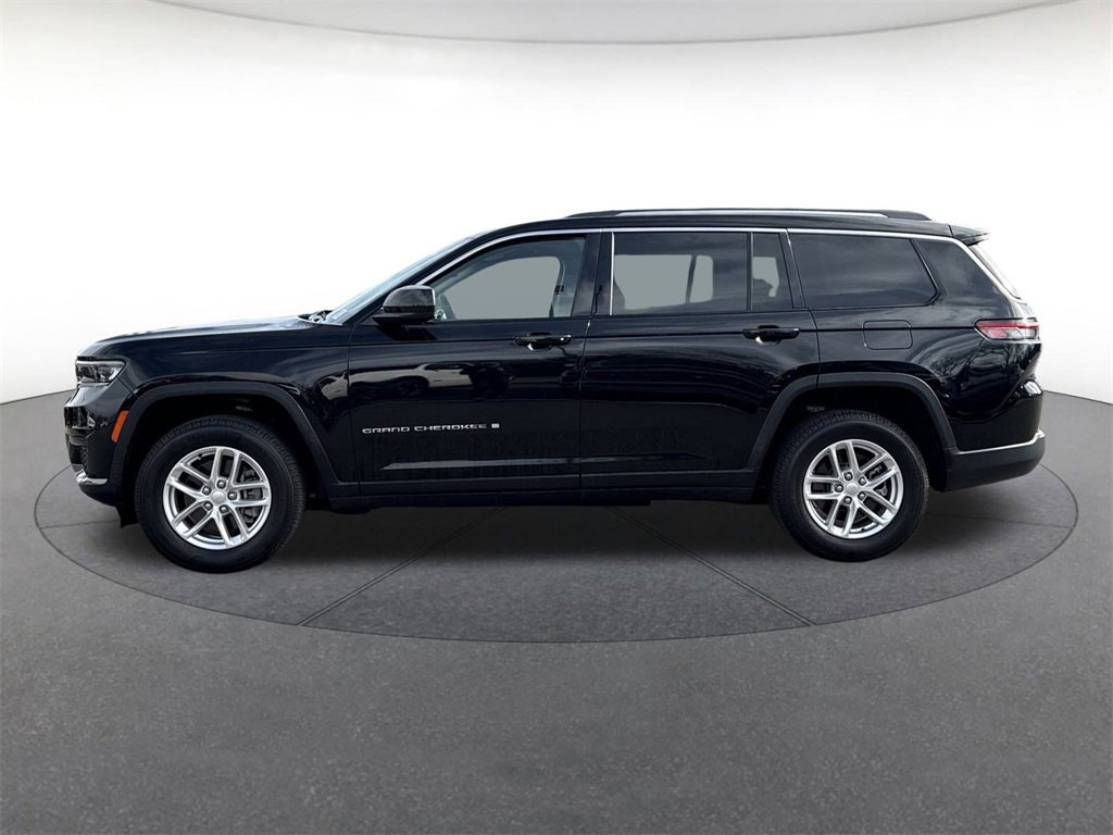 Used 2022 Jeep Grand Cherokee L Laredo w/ Luxury Tech Group I image 2