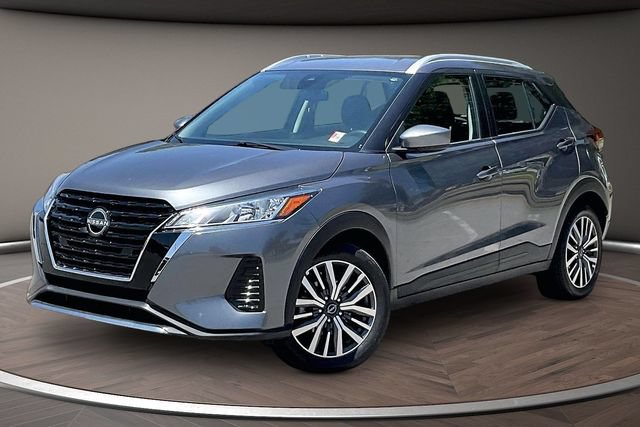 Used 2024 Nissan Kicks SV