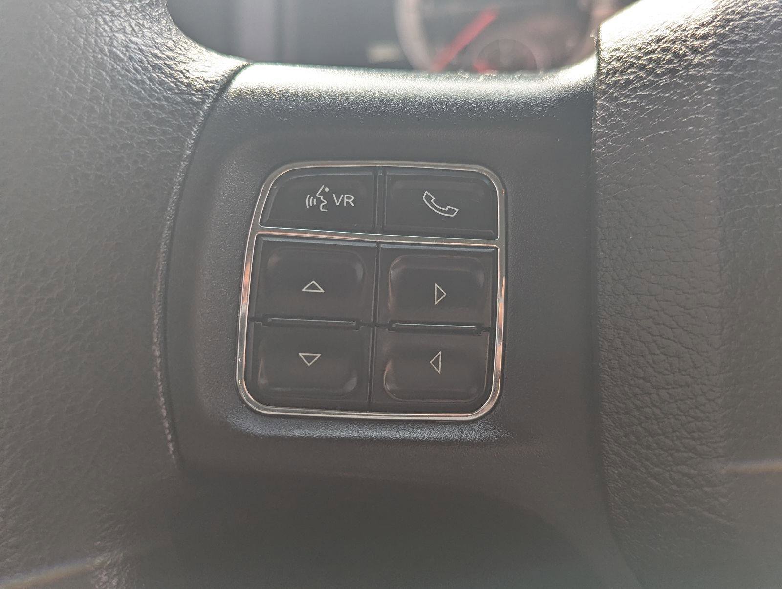 Used 2017 RAM 1500 Express w/ Express Value Package AWD/4WD image 27