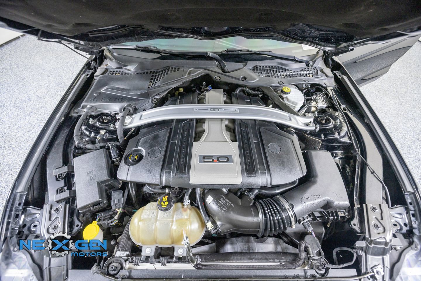 Used 2019 Ford Mustang GT Premium w/ GT Performance Package RWD image 42