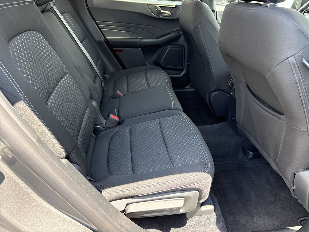 Used 2026 Ford Escape Active w/ Cold Weather Package FWD image 15