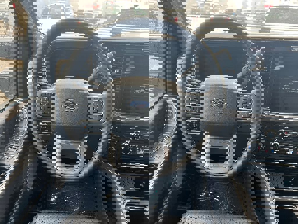 New 2026 Ford F250 Lariat image 19