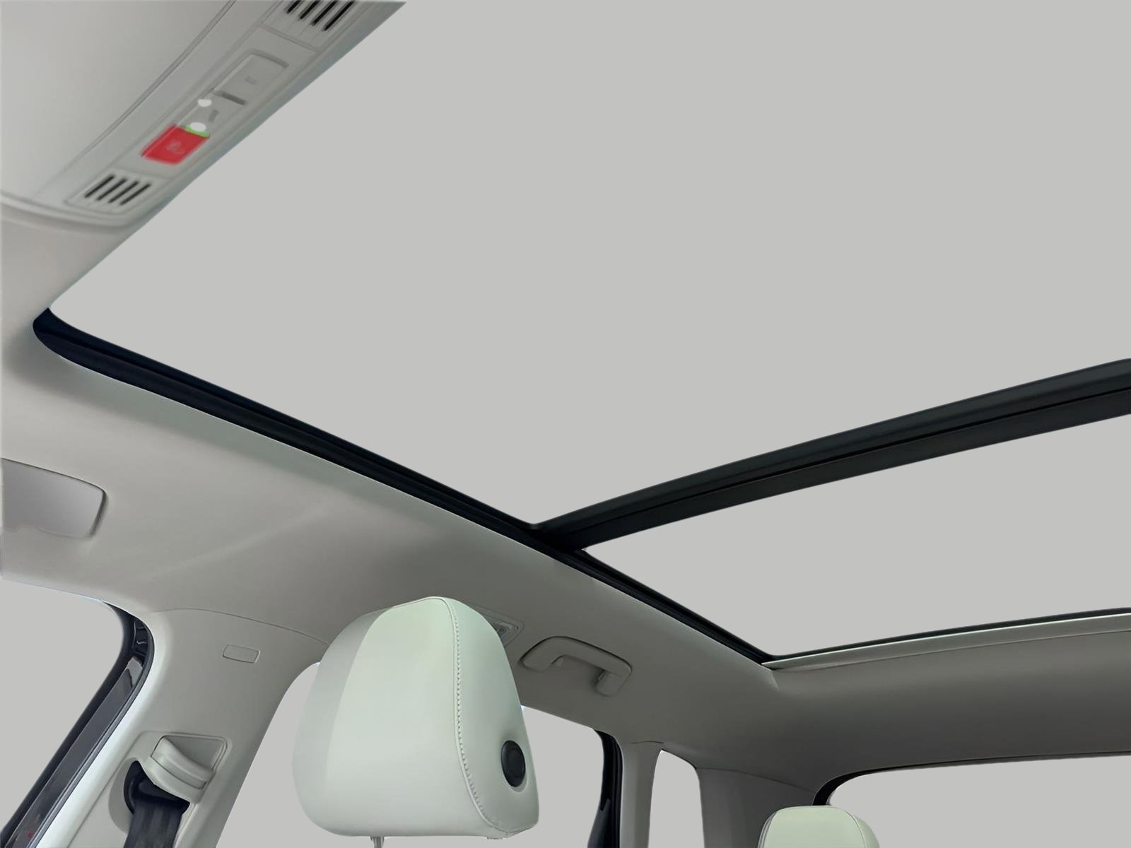 New 2026 Volkswagen Taos SE FWD image 22