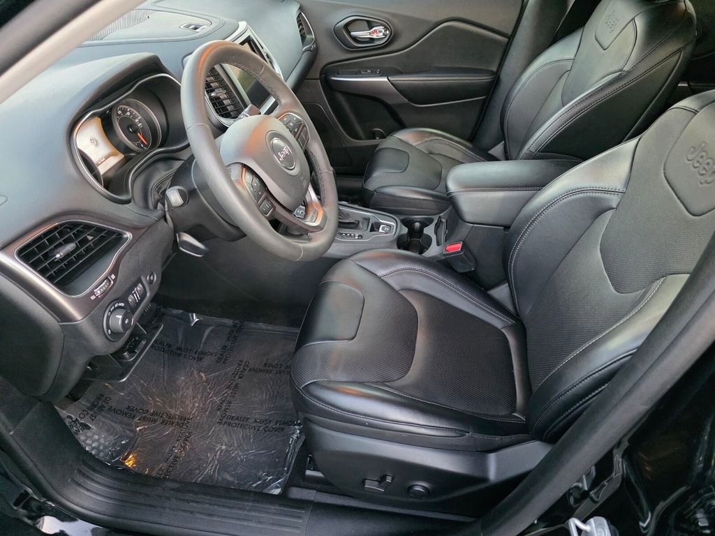 Used 2022 Jeep Cherokee Latitude Lux w/ Sun & Sound Group image 9