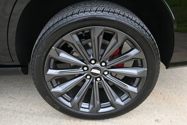 Used 2026 Cadillac Escalade V AWD/4WD image 11