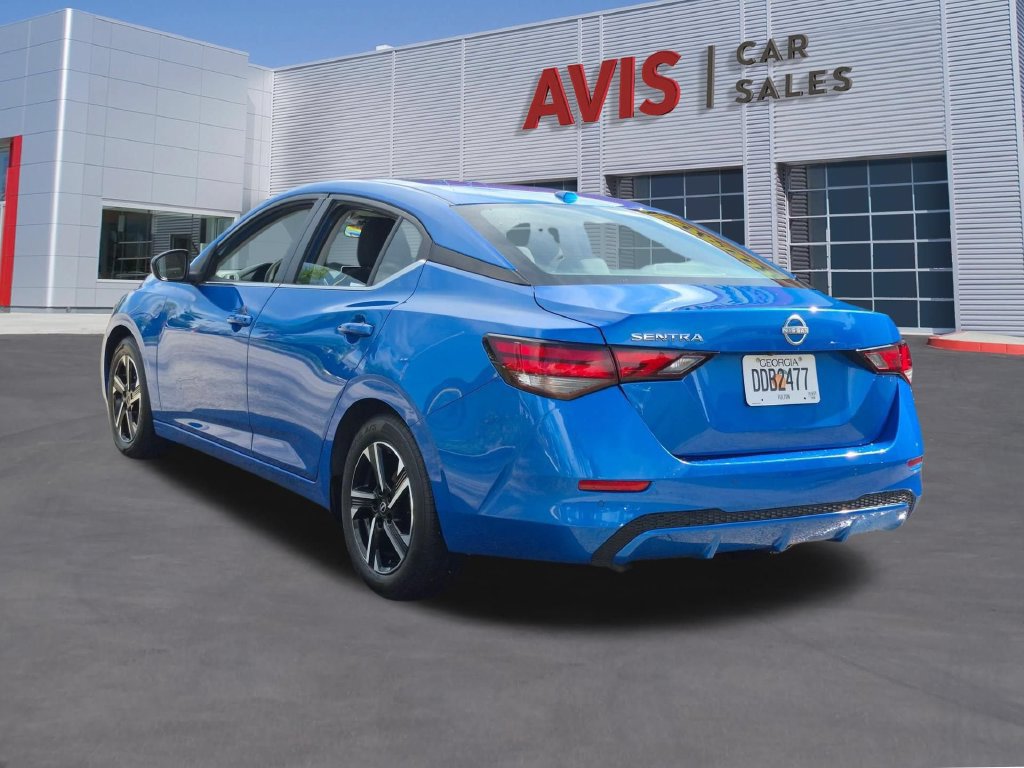 Used 2025 Nissan Sentra SV FWD image 9
