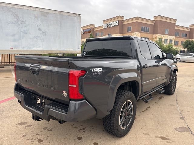 Used 2025 Toyota Tacoma TRD Sport AWD/4WD image 5