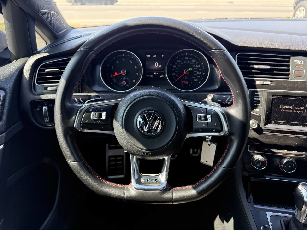 Used 2015 Volkswagen GTI S FWD image 19