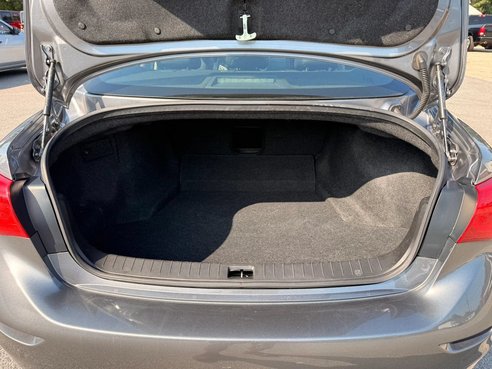Used 2017 INFINITI Q50 2.0t w/ Moonroof Package AWD/4WD image 30