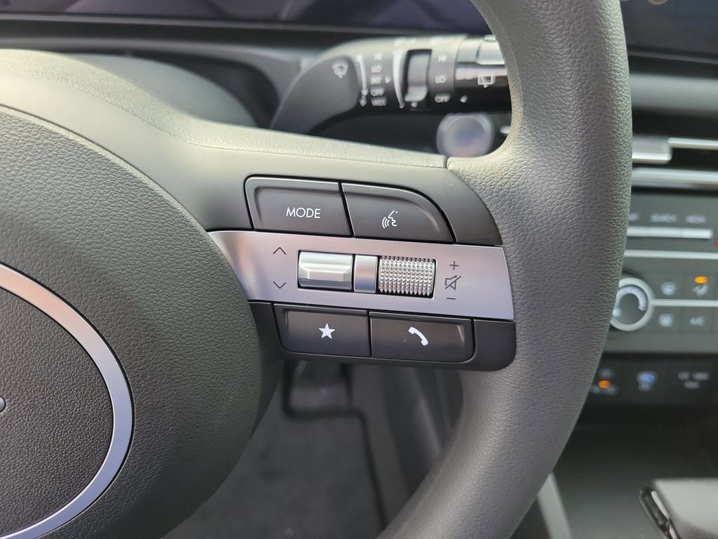 Used 2026 Hyundai Tucson SE image 18