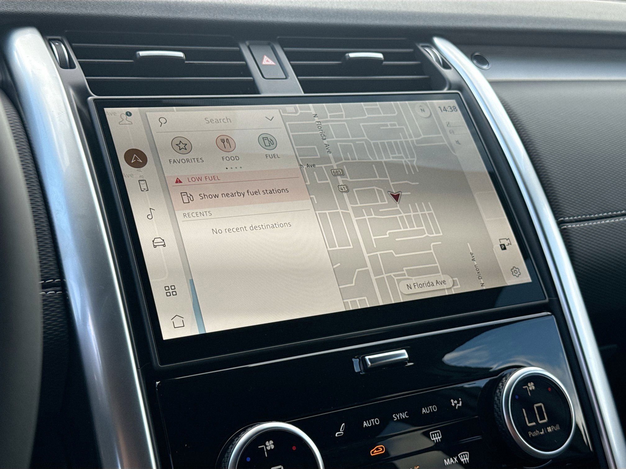 New 2026 Land Rover Discovery Limited Edition image 34