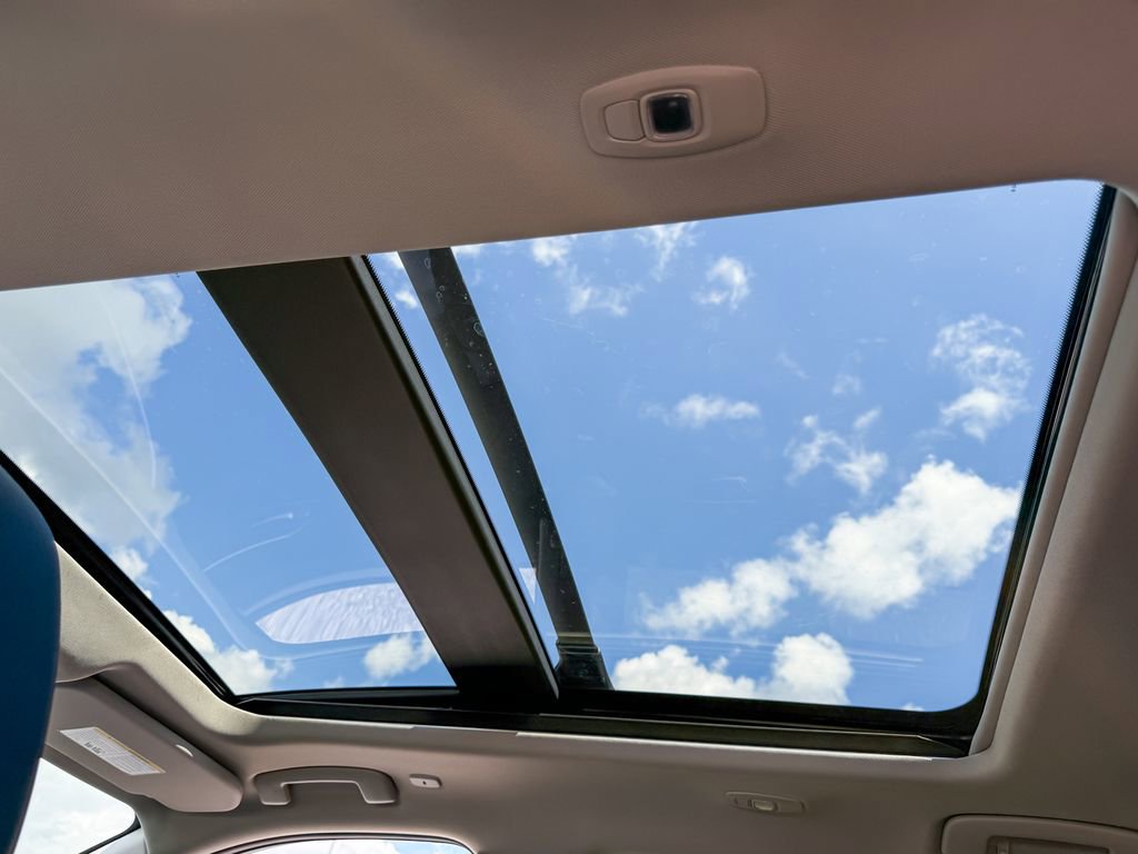 New 2026 Nissan Rogue Platinum image 9