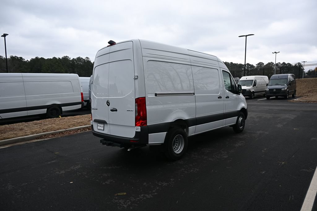 Used 2026 Mercedes-Benz Sprinter 3500 image 25