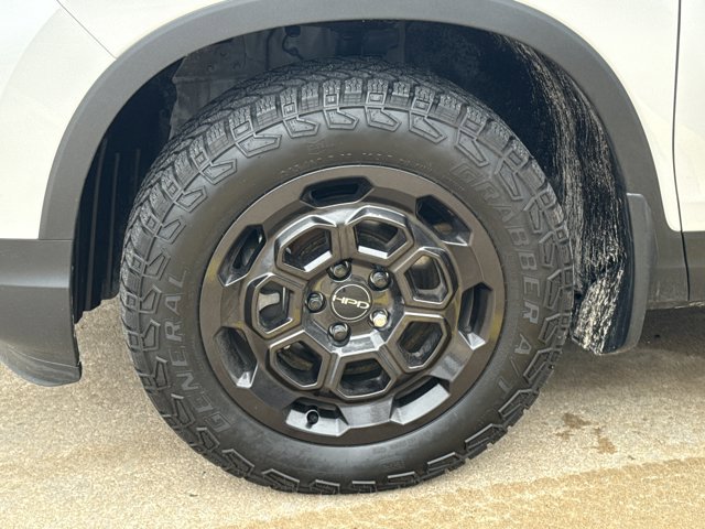 Used 2025 Honda Ridgeline RTL+ image 15