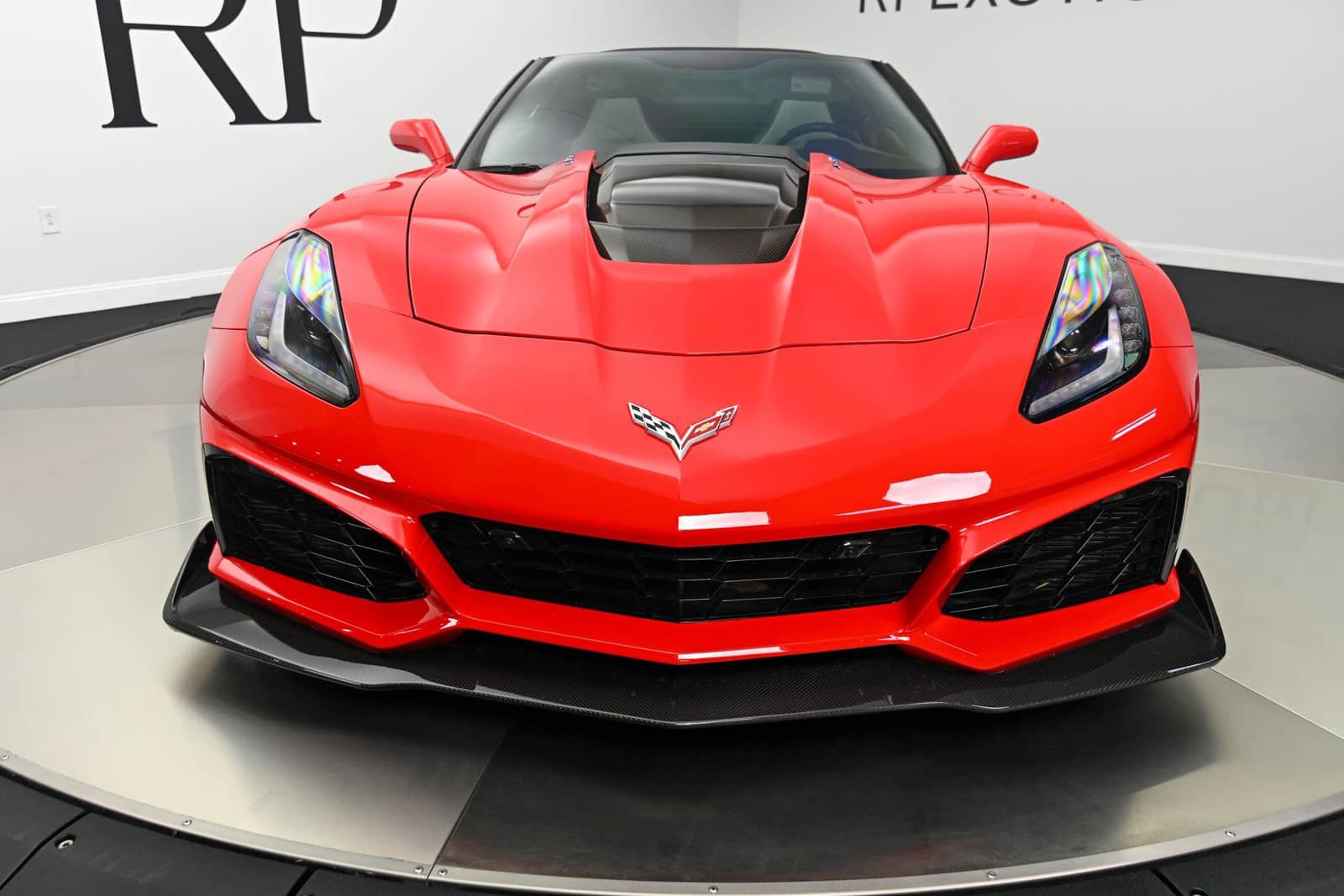 Used 2019 Chevrolet Corvette ZR1 RWD image 9