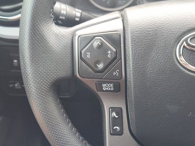 Used 2023 Toyota Tacoma TRD Off-Road image 36