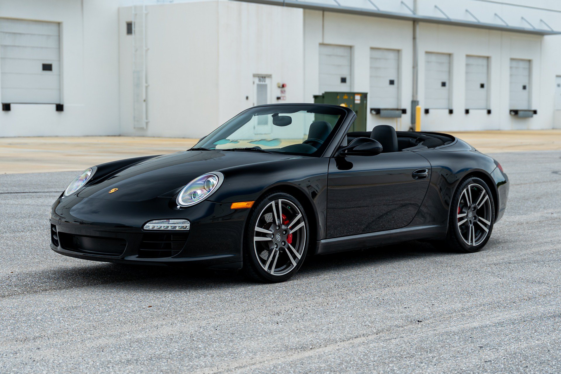 Used 2011 Porsche 911 Carrera S RWD image 2