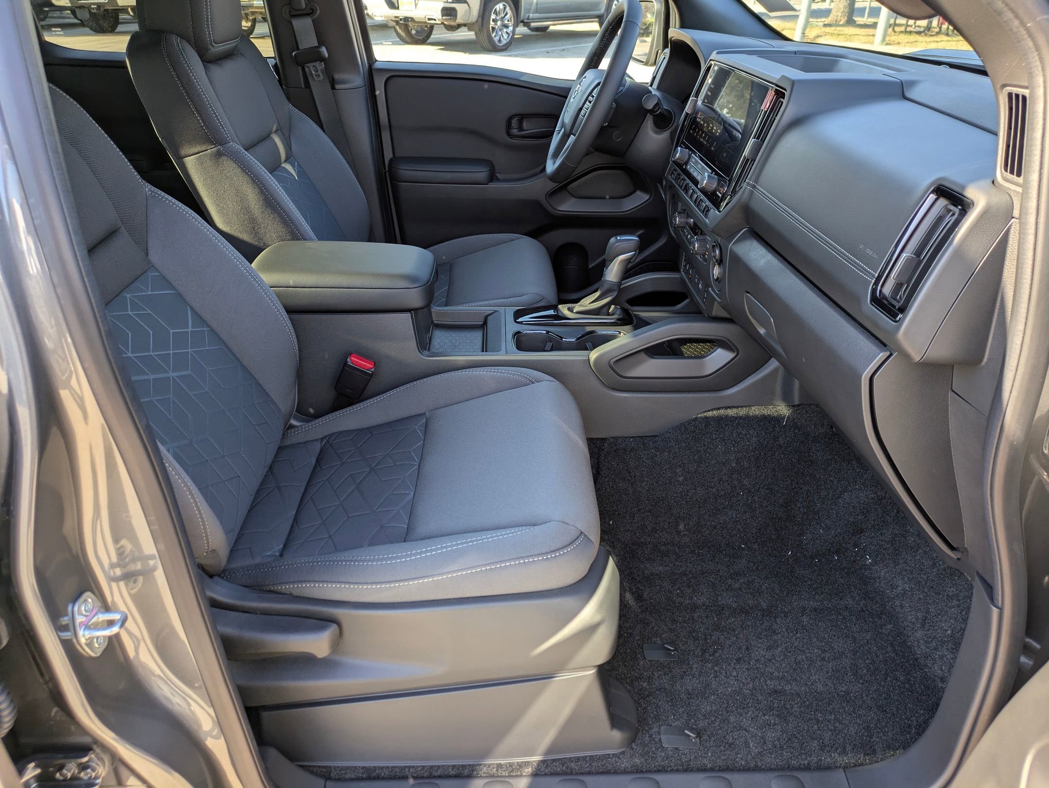 New 2026 Nissan Frontier SV image 19