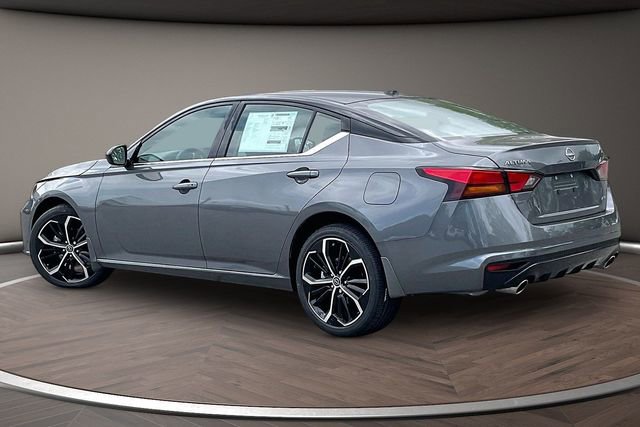 New 2026 Nissan Altima 2.5 SR AWD/4WD image 3