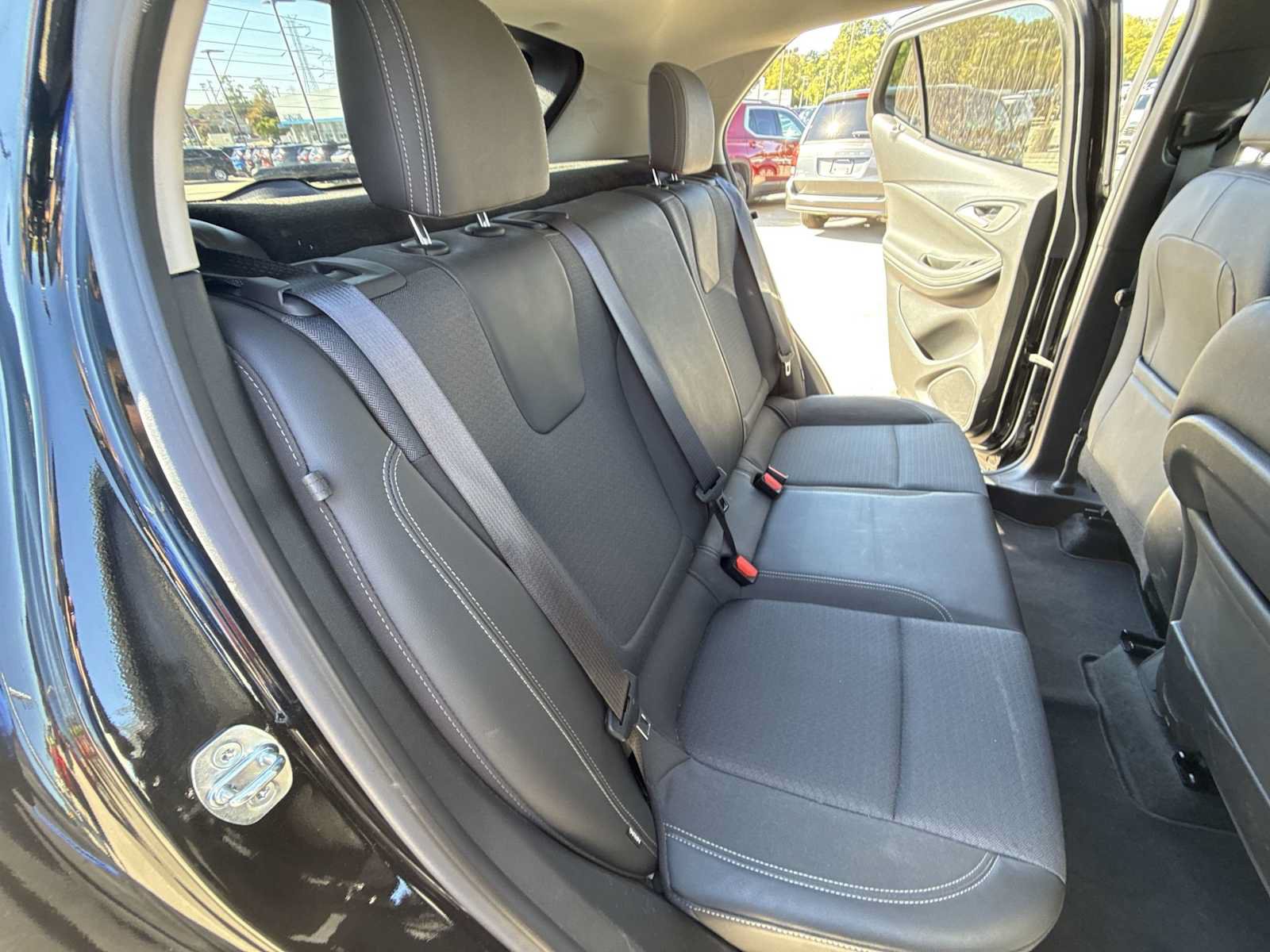 Certified 2023 Buick Encore GX Preferred w/ Cold Weather Comfort Package FWD image 25