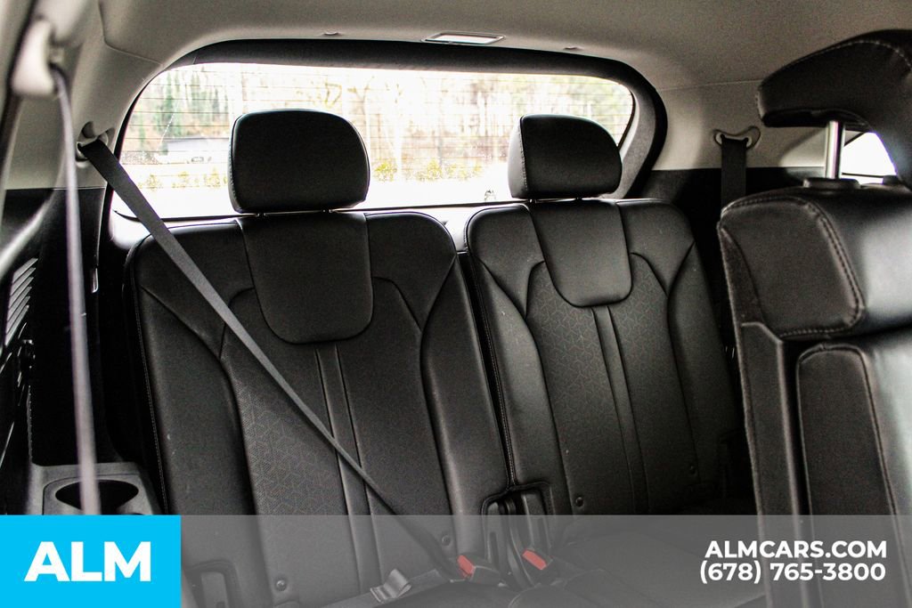 Used 2022 Kia Sorento S FWD image 19