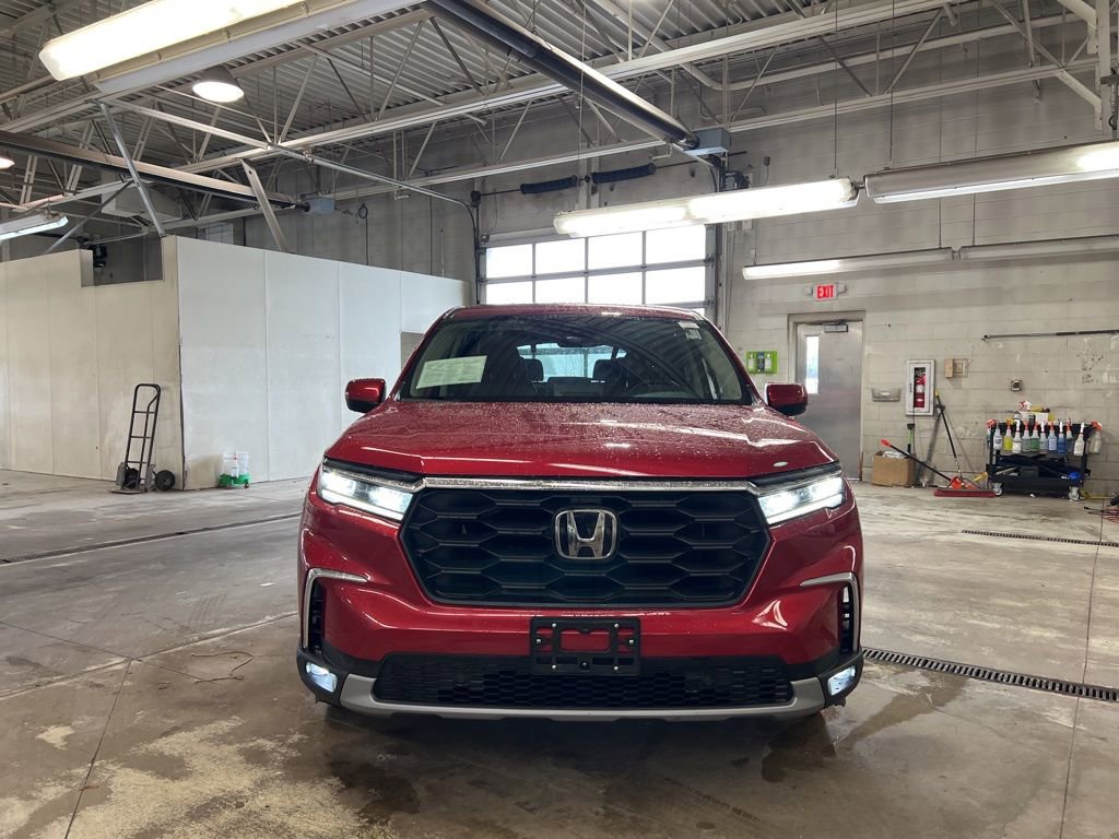 Used 2024 Honda Pilot EX-L image 2