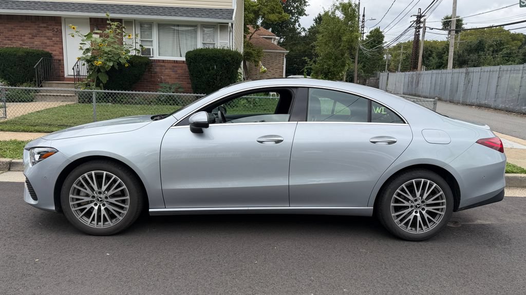 Used 2025 Mercedes-Benz CLA 250 image 8