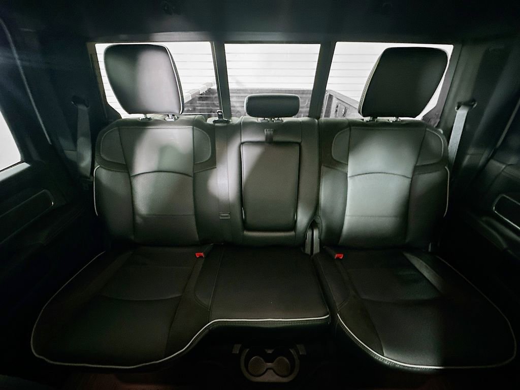 New 2026 RAM 3500 Laramie AWD/4WD image 10
