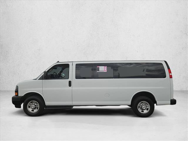 Used 2023 Chevrolet Express 3500 LS RWD image 9