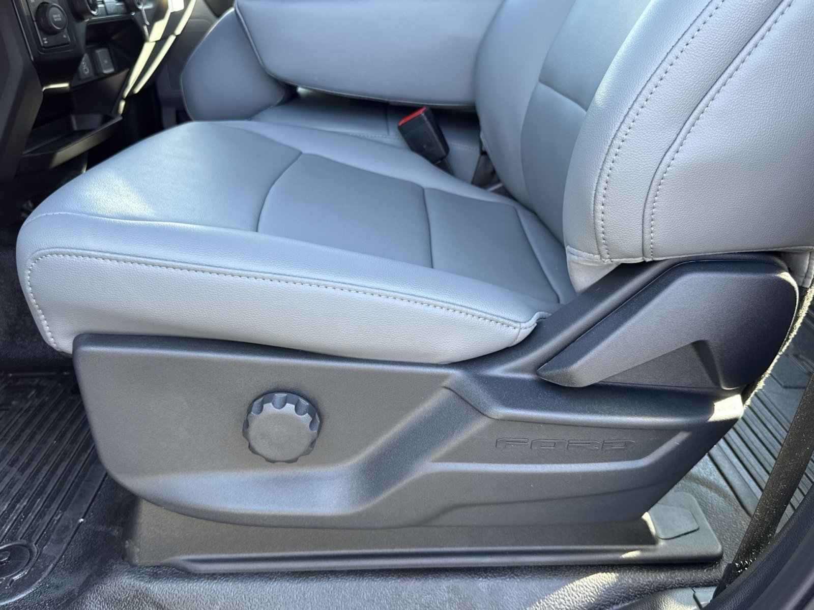 New 2026 Ford F350 XL image 14