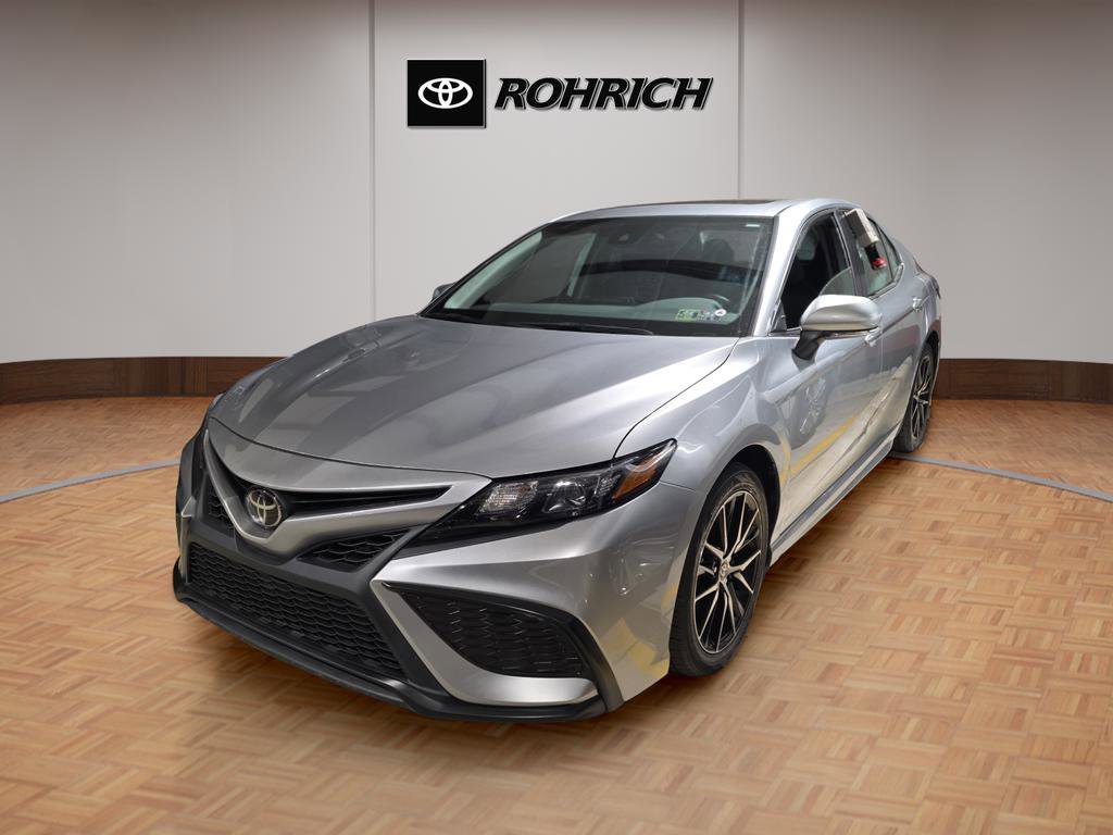 Used 2023 Toyota Camry SE