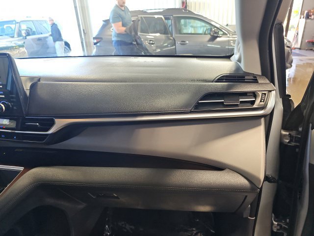 Certified 2023 Toyota Sienna XLE w/ XLE Plus Package AWD/4WD image 41