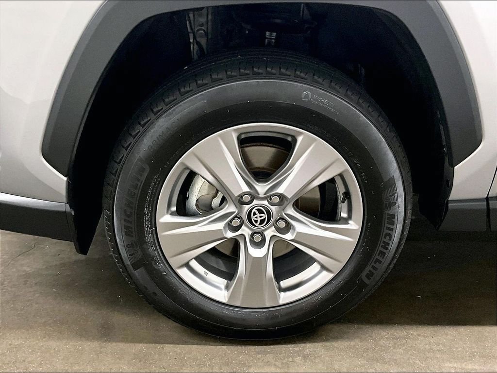 Certified 2025 Toyota RAV4 XLE AWD/4WD image 7