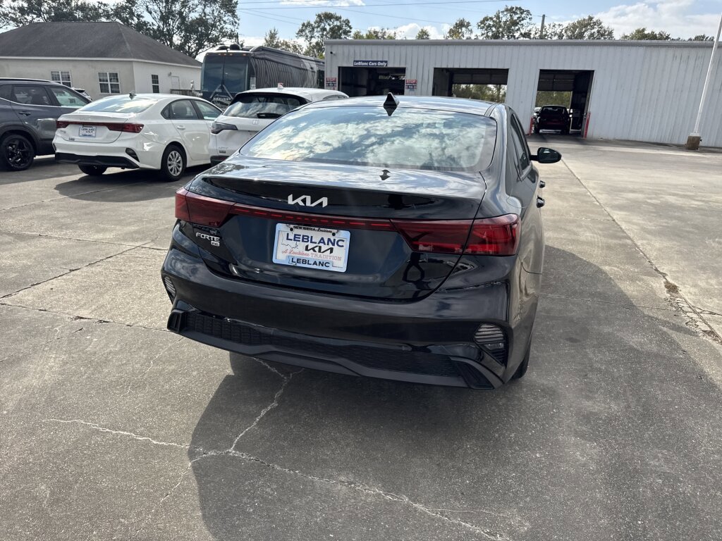 Certified 2024 Kia Forte LX image 17